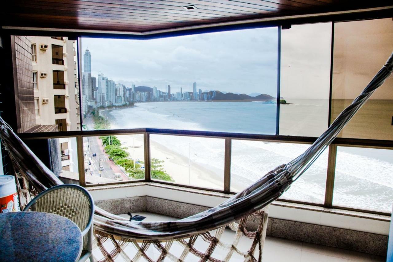 Apto Frente Mar Bal Camboriu Pe Na Areia Fantastica E Encantadora Vista Mar Balneario Camboriu Luaran gambar